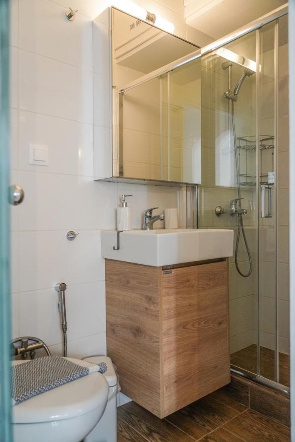 Breeze One Bedroom Apartment By Blupine Athen Exterior foto