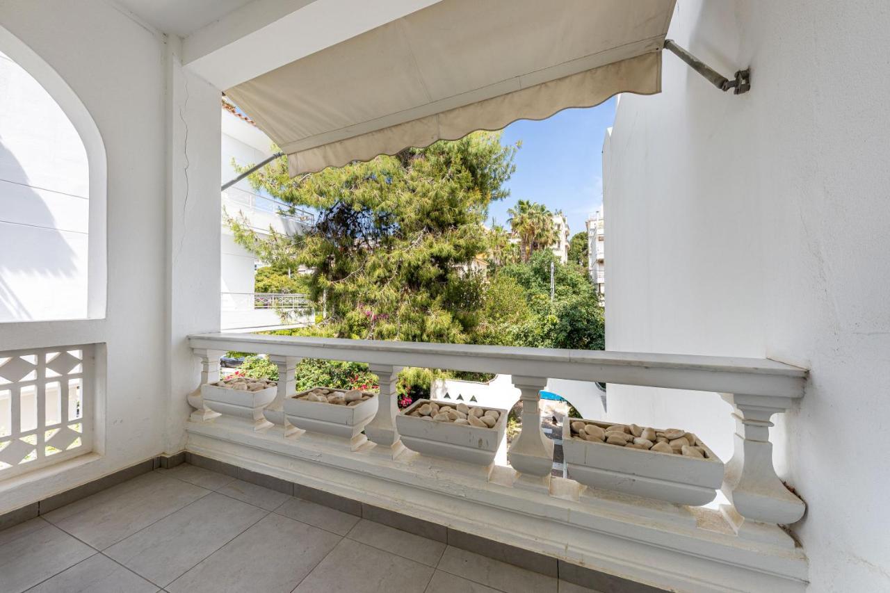 Breeze One Bedroom Apartment By Blupine Athen Exterior foto