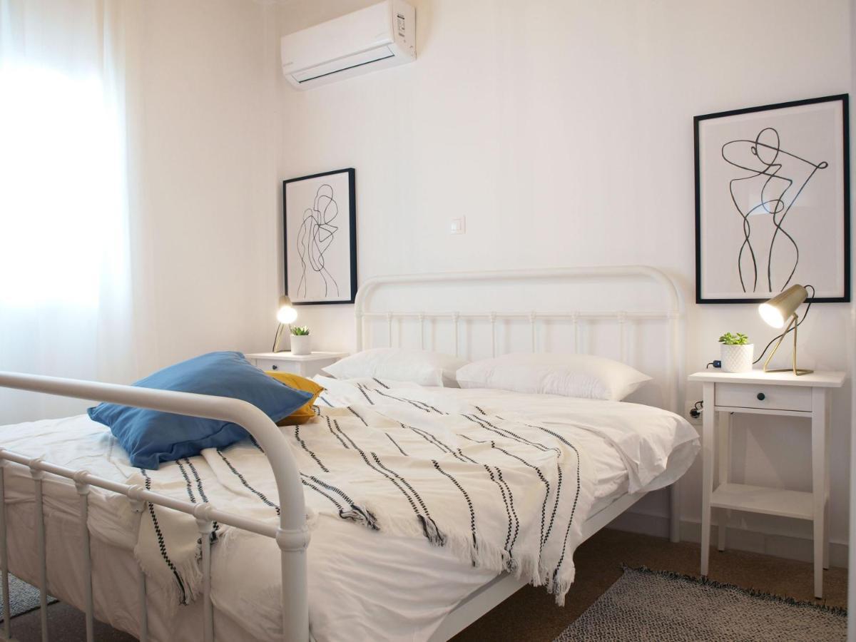 Breeze One Bedroom Apartment By Blupine Athen Exterior foto