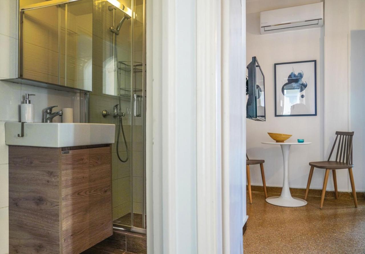Breeze One Bedroom Apartment By Blupine Athen Exterior foto